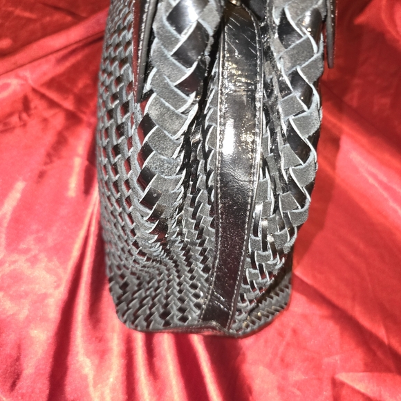 Cole Haan Black Genvieve Suede & Patent Medium Handbag - Picture 5 of 12